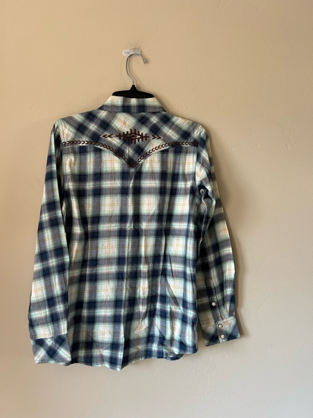 Ariat Real Plaid Shirt - Picture 2 of 4